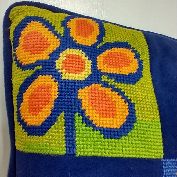 HANDMADE BLUE VELVET ACCENT PILLOW - Picture 4 of 6